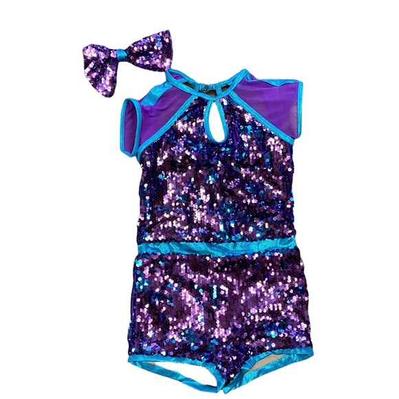 {Weismann} 2pc. Lights Flip Sequined Romper/Biketard - Picture 2 of 7